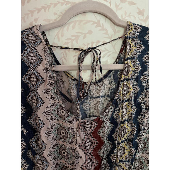 FALL CLEARANCE BCBG Generation Trendy Patterned Romper S - Picture 7 of 8